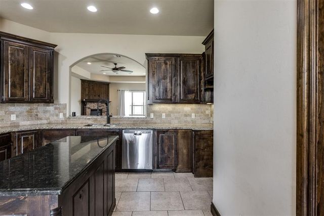 3238 NW 22nd Place, Newcastle, OK 73065