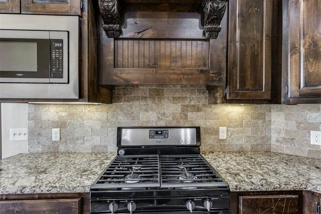 3238 NW 22nd Place, Newcastle, OK 73065