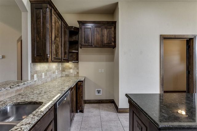 3238 NW 22nd Place, Newcastle, OK 73065