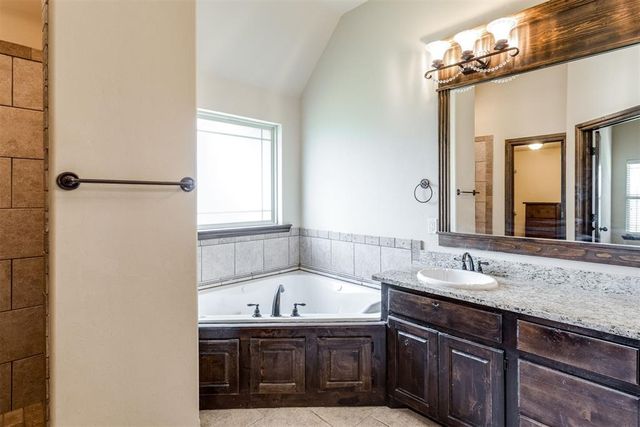 3238 NW 22nd Place, Newcastle, OK 73065
