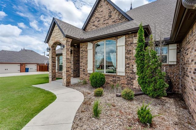 3238 NW 22nd Place, Newcastle, OK 73065
