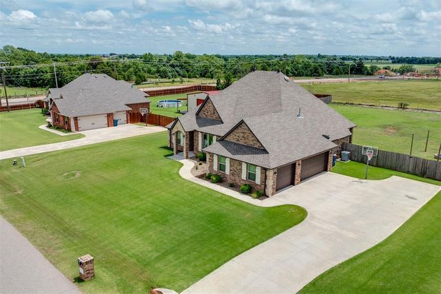 3238 NW 22nd Place, Newcastle, OK 73065