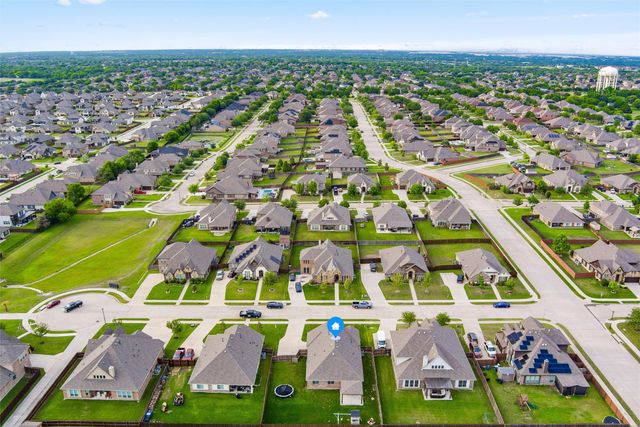 1128 Sutton Place, Desoto, TX 75115