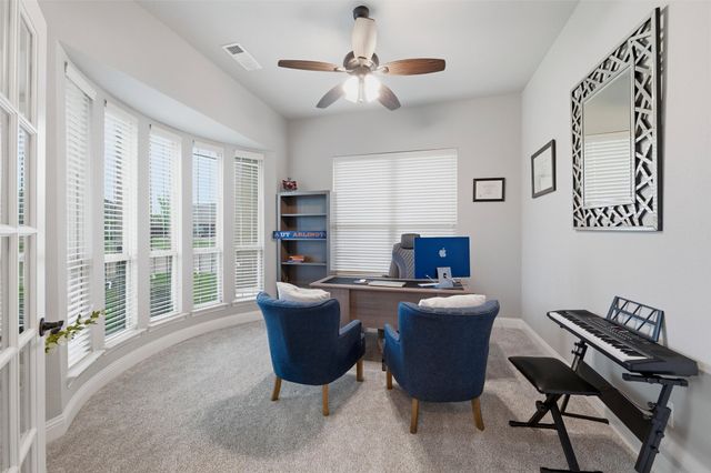 1128 Sutton Place, Desoto, TX 75115