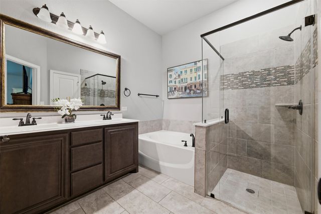 1128 Sutton Place, Desoto, TX 75115