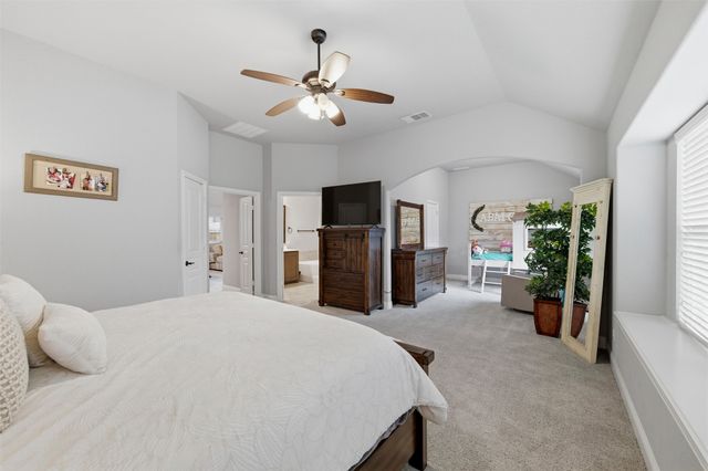 1128 Sutton Place, Desoto, TX 75115