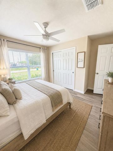 10193 BURLINGTON AVENUE, Englewood, FL 34224