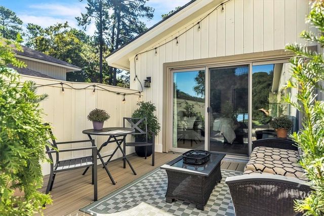 4 Fox Meadow Circle, Savannah, GA 31411