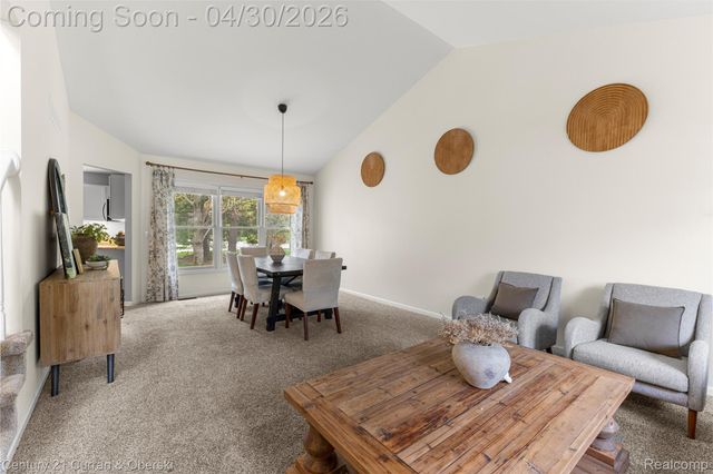 1424 Woodbridge Lane, Wixom, MI 48393
