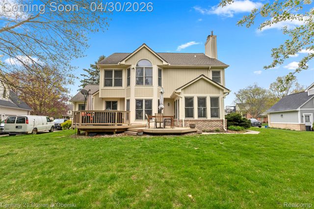 1424 Woodbridge Lane, Wixom, MI 48393