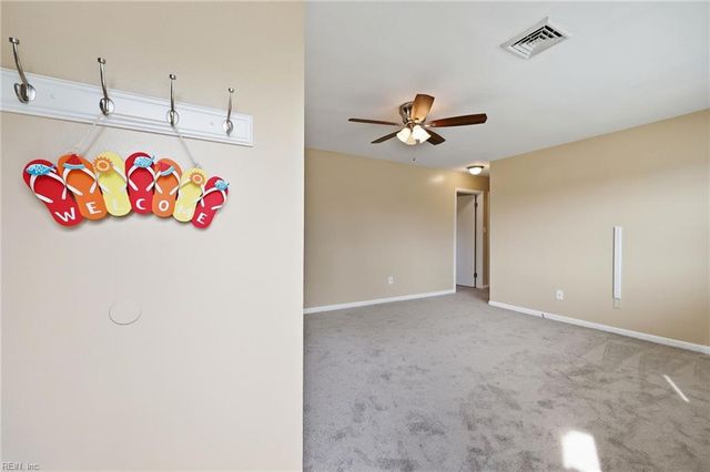 109 Parkview PL, Hampton, VA 23664