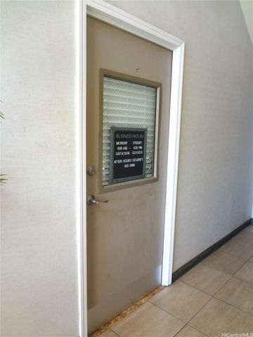 1060 Kamehameha Highway 405B, Pearl City, HI 96782