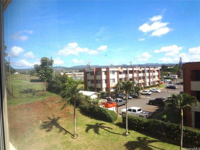 1060 Kamehameha Highway 405B, Pearl City, HI 96782