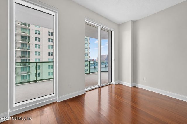 1431 RIVERPLACE Boulevard 1904, Jacksonville, FL 32207