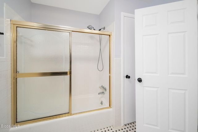 65 Wood Terrace, Albany, NY 12208