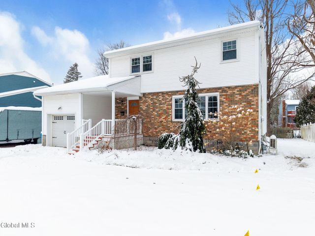 65 Wood Terrace, Albany, NY 12208