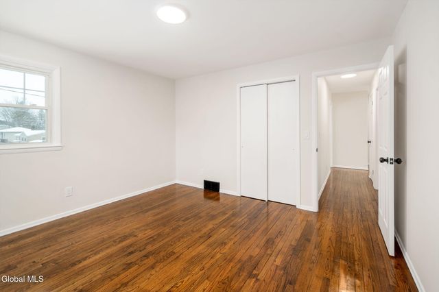 65 Wood Terrace, Albany, NY 12208