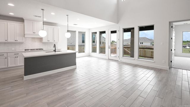 5028 Kimble Way, Schertz, TX 78108