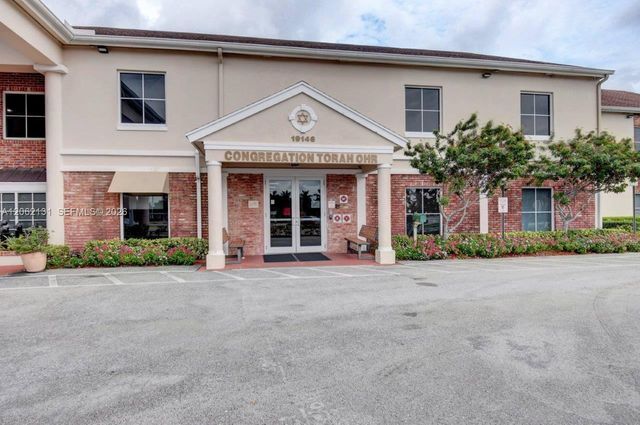 559 N Mansfield N 559 559, Boca Raton, FL 33434