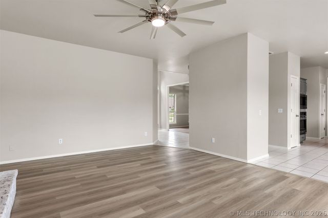 8963 N 133rd East Avenue, Owasso, OK 74055