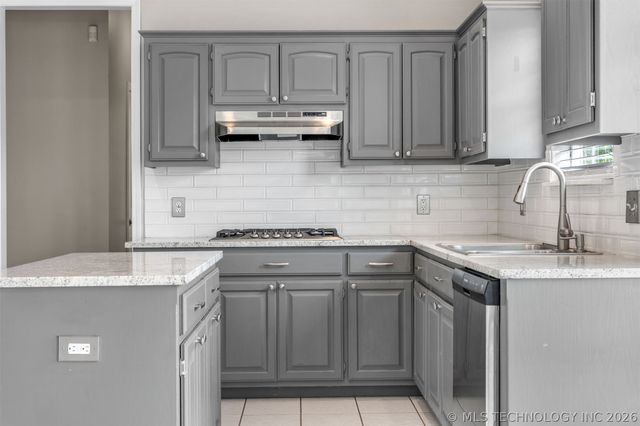 8963 N 133rd East Avenue, Owasso, OK 74055
