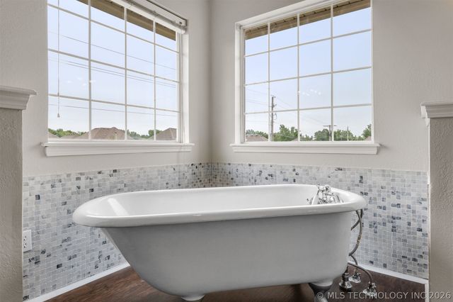 8963 N 133rd East Avenue, Owasso, OK 74055