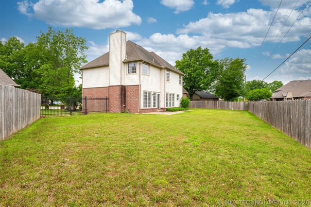 8963 N 133rd East Avenue, Owasso, OK 74055