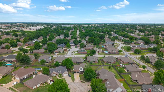 8963 N 133rd East Avenue, Owasso, OK 74055