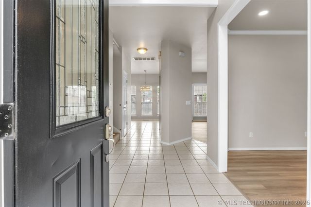 8963 N 133rd East Avenue, Owasso, OK 74055