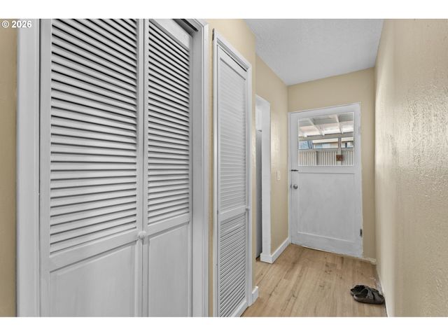 1101 ELM St, Kelso, WA 98626