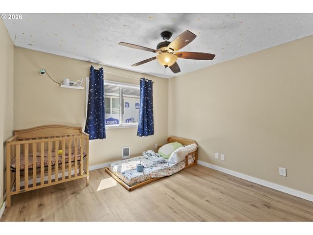1101 ELM St, Kelso, WA 98626