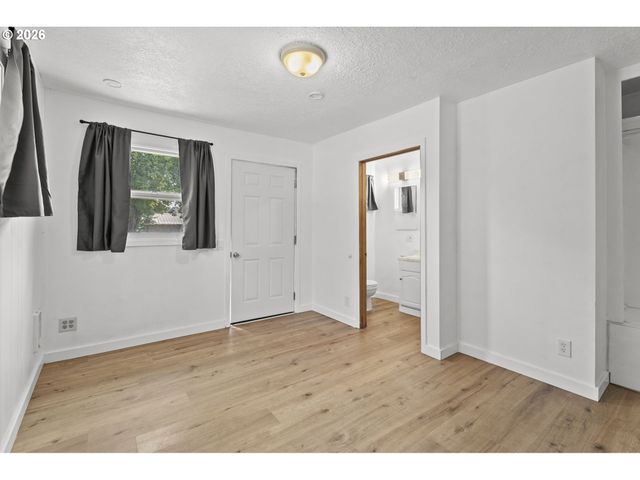 1101 ELM St, Kelso, WA 98626