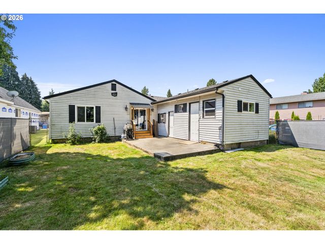 1101 ELM St, Kelso, WA 98626