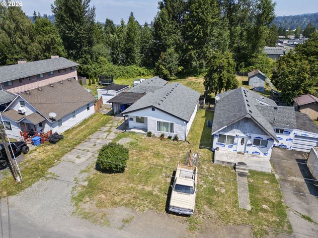 1101 ELM St, Kelso, WA 98626