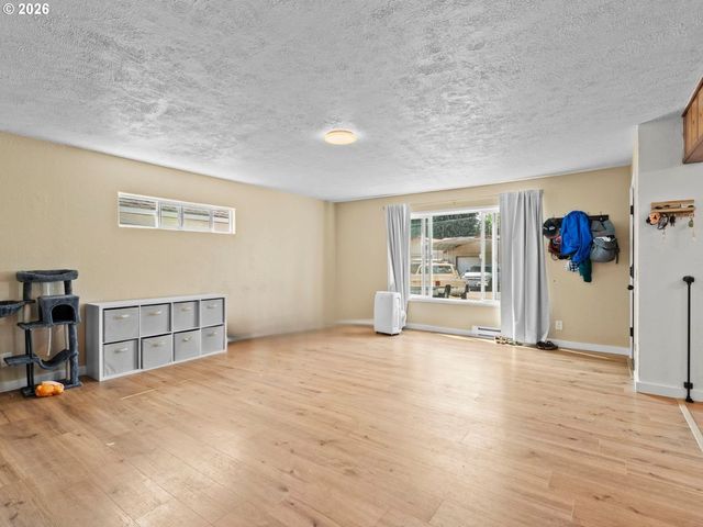 1101 ELM St, Kelso, WA 98626