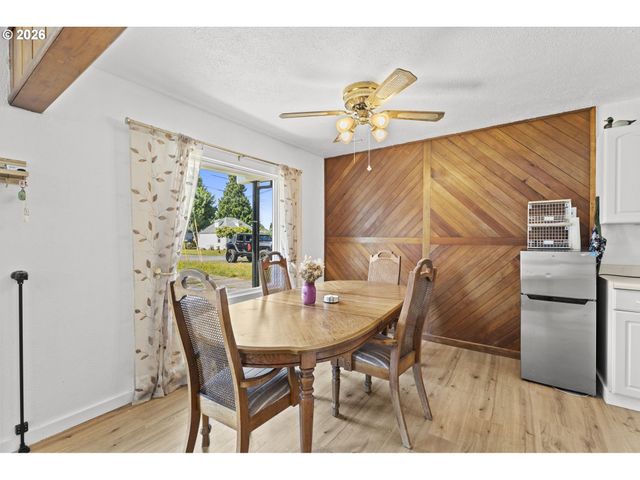 1101 ELM St, Kelso, WA 98626