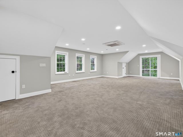 4 Beach Road, Old Saybrook, CT 06475