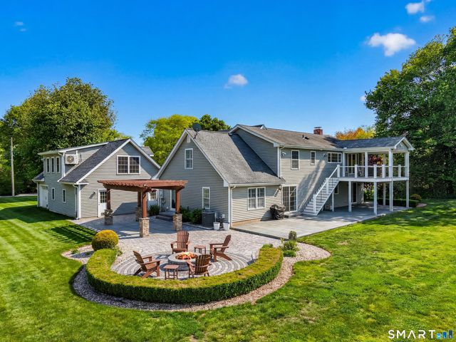 4 Beach Road, Old Saybrook, CT 06475