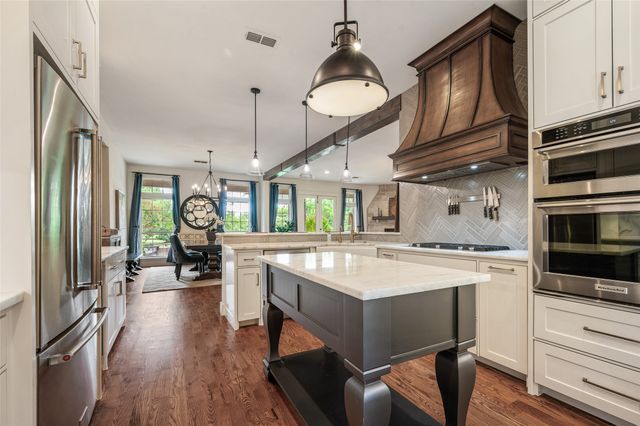 7999 Steeplechase Circle, Argyle, TX 76226