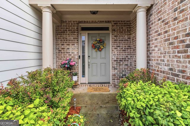 5137 Madeline Place, Stone Mountain, GA 30083