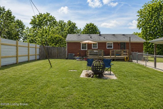 1013 Franelm Rd, Louisville, KY 40214