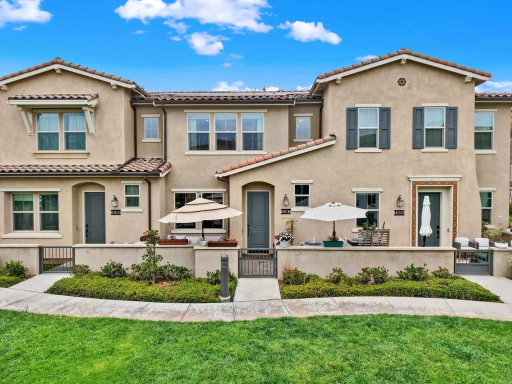 1087 Delpy View, Vista, CA 92084 — photo 2