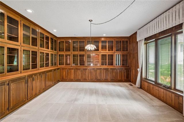 12101 Pawnee Lane, Leawood, KS 66209