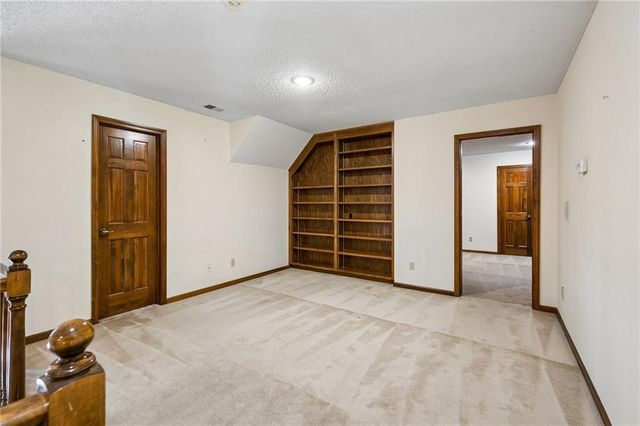 12101 Pawnee Lane, Leawood, KS 66209