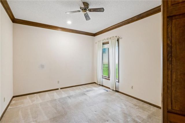 12101 Pawnee Lane, Leawood, KS 66209