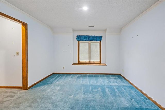 12101 Pawnee Lane, Leawood, KS 66209