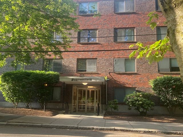 133 Beaconsfield Road 23, Brookline, MA 02445