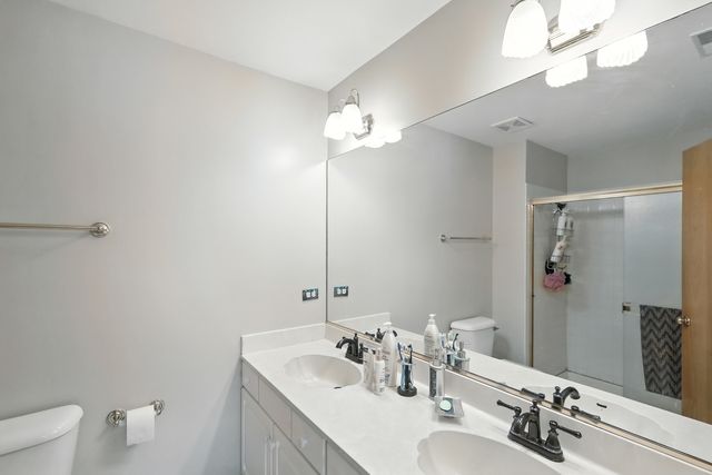 1449 Whitespire Court, Naperville, IL 60565