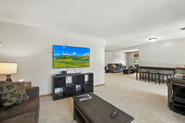 1449 Whitespire Court, Naperville, IL 60565