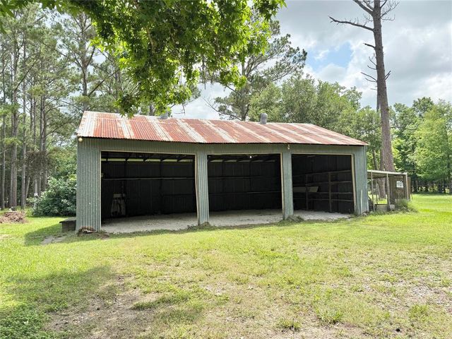 2052 County Road 540, Alvin, TX 77511